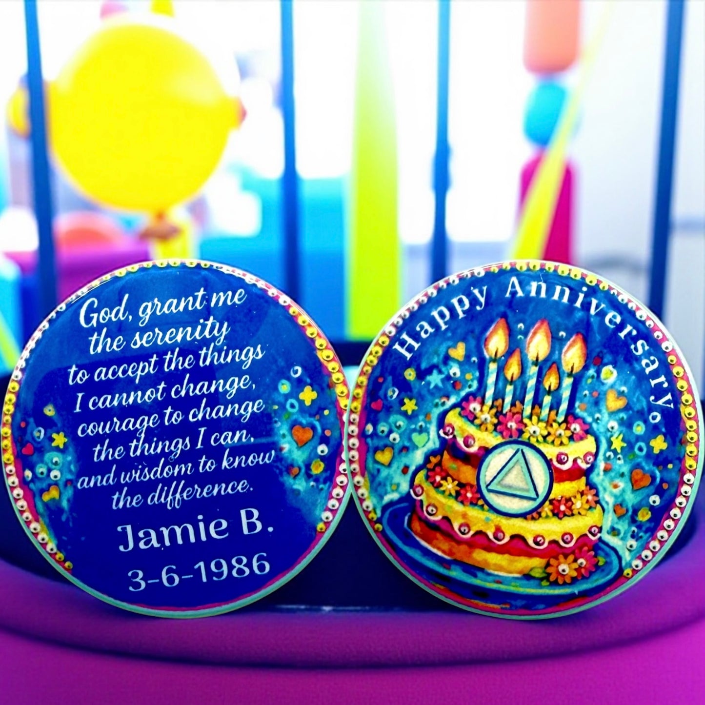 Personalized Happy Anniversary Flower Cake Medallion