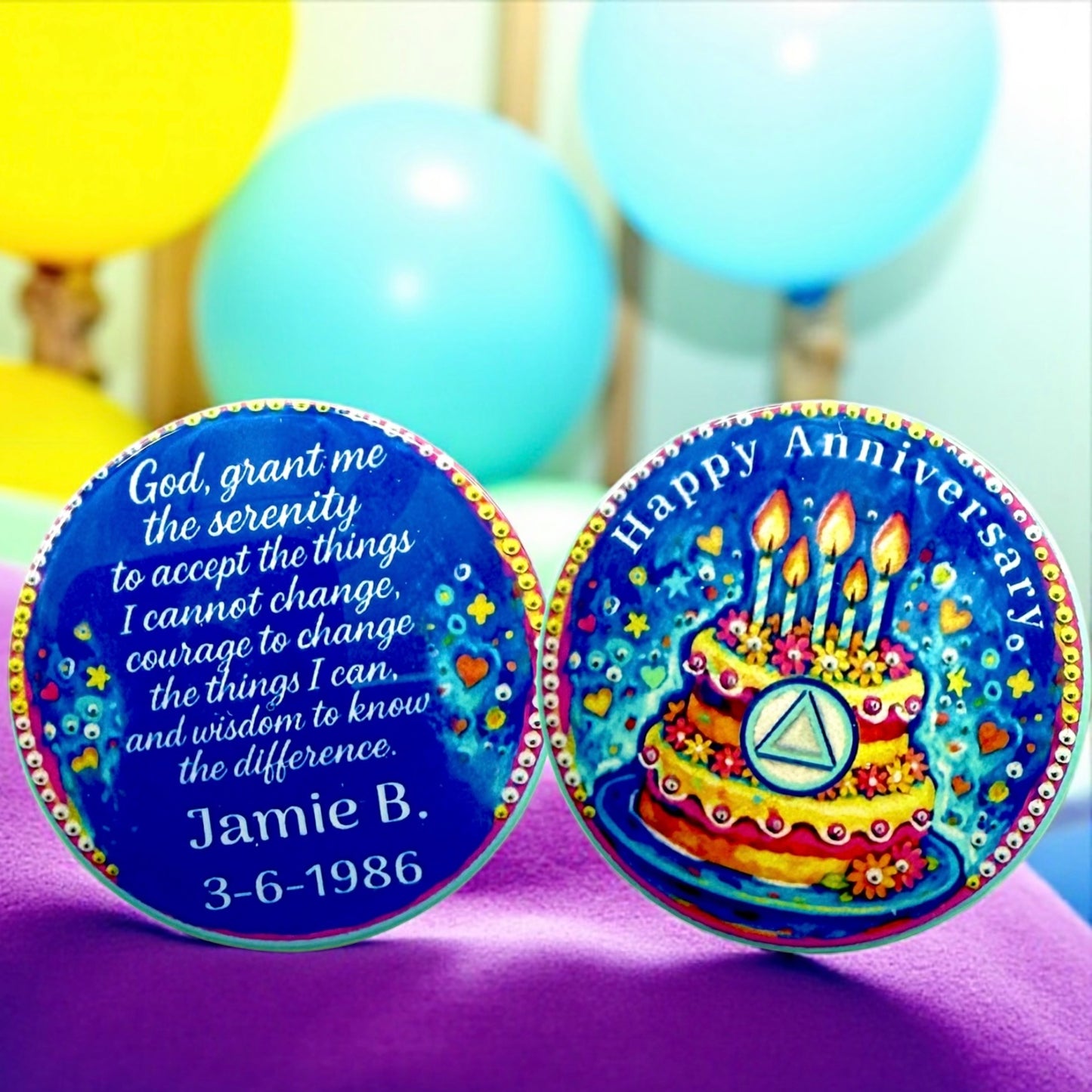 Personalized Happy Anniversary Flower Cake Medallion